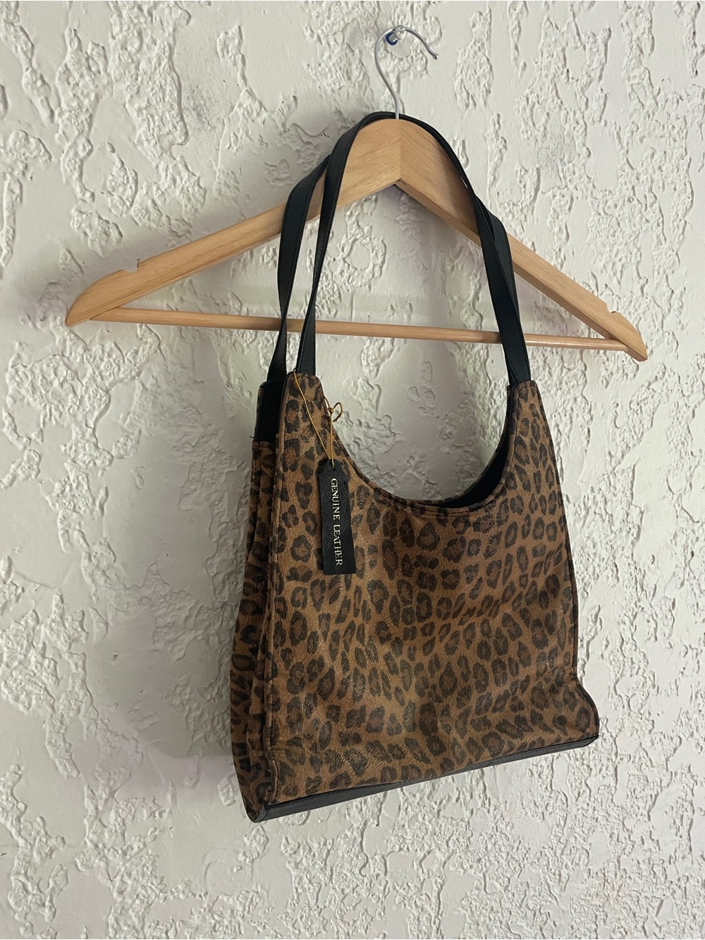 St. John’s Bay RARE Vintage Y2K Leopard Leather Bag - Picture 2 of 6